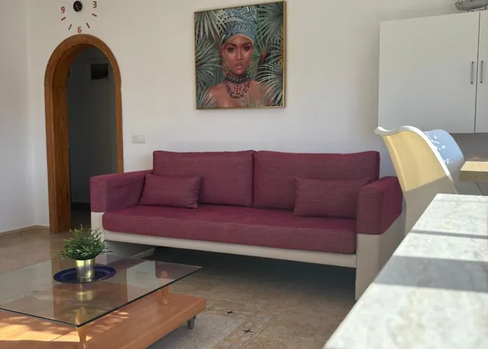 Marmoles Apartamento Giniginámar